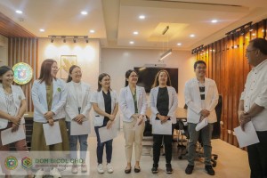12 'Doctors to the Barrios' deployed to 5 Bicol provinces