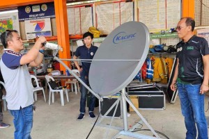  DICT activates satellite internet in 4 DRRMOs in Negros Occidental