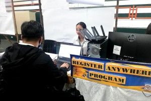 Comelec-Baguio brings voter registration to schools