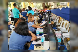 Comelec holds registration fair, voter education in Iloilo