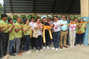 300 indigents early recipients of ‘Quadro Serbisyo’ program in Antique