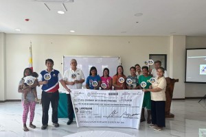 Bolinao tourism workers associations get P3.1M grant from DOLE