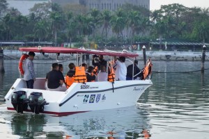 DOST unveils Filipino-made e-boat