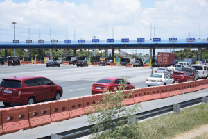 More first responders to be deployed to Cavite expressways 