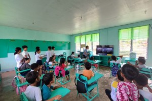 S. Leyte, Biliran schools turn to modular learning due to intense heat