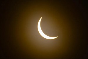 Total eclipse exits N. America after crossing over Mexico, US, Canada
