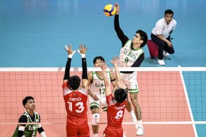 La Salle beats UE, boosts semis bid in UAAP men's volleyball