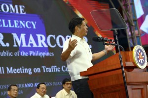 Marcos bars gov’t officials, personnel from using sirens, blinkers