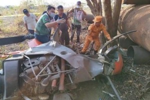 2 Navy pilots killed as training aircraft crashes in Cavite