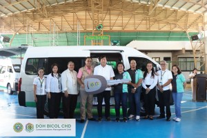 DOH distributes 14 ambulances to 5 Bicol provinces