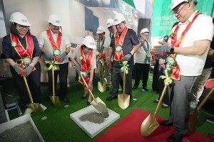 First Lady leads groundbreaking of PBBM legacy project in Iloilo City