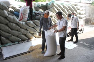 NFA: 170K bags of palay in 3 days with new buying price scheme