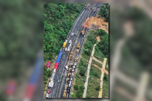 48 die as highway collapses in China