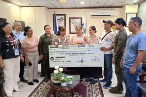 Cebu ex-rebels' organization gets livelihood grant for piggery project
