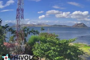 Taal Volcano continues spewing hot gases causing phreatic eruption