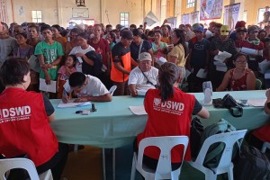 Gov’t sends P2.2-M AICS aid to Siargao town