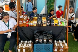 Weekend market helps Caraga ARBOs gain profits