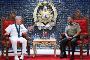 AFP chief, US Pacific Fleet head tackle regional peace efforts