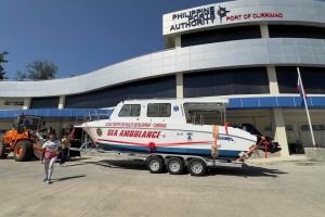 Another Ilocos Norte town gets new sea ambulance