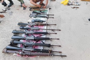 Soldiers, cops recover arms cache in remote Albay village