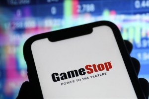 Video game retailer GameStop posts 28% net sales fall in Q1