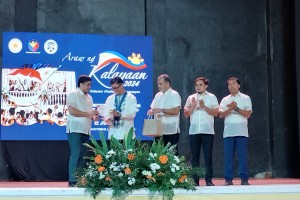 Pangasinan celebrates local heroes on Independence Day