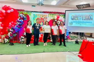 Ilocos Norte hospital recognizes blood donors