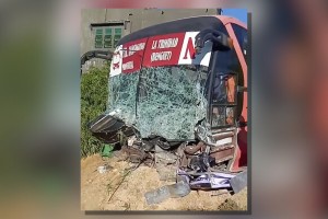 11 dead in bus, pickup truck collision in Cagayan