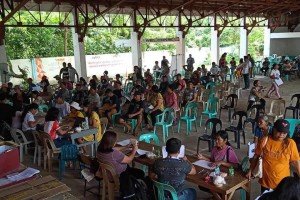 1.3K E. Samar residents get P9-M cash aid via DSWD food, water project