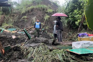 4 dead in Batangas landslide