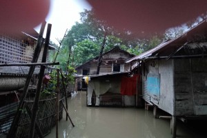 Carina-enhanced ‘habagat’ causes flooding in 5 Iloilo towns