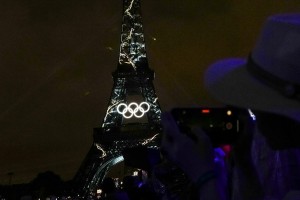 Pollution stops 1st triathlon training session at Paris Olympics