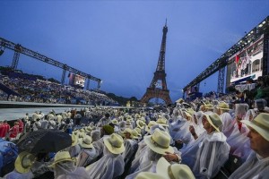 Paris Olympics organizers apologize over Last Supper parody