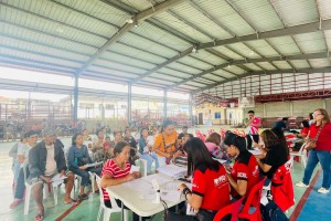 Masbate residents get P4.81-M gov’t livelihood grant