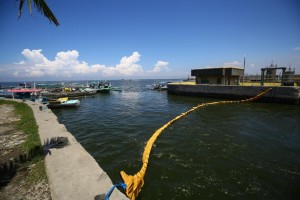 Bataan oil spill under control; environmental threats remain