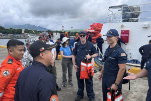 US team arrives to assist in Bataan oil spill recovery ops