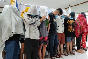 5 foreigners, 24 Filipinos arrested in Cavite scam hub