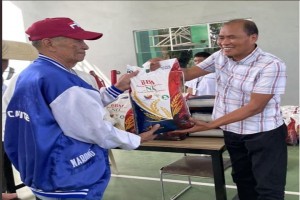 NIA-Calabarzon sells P29/kilo rice to priority buyers in Cavite