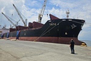 Loading starts for US-bound shipment of 25K MT raw sugar