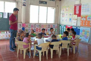 DSWD supplementary feeding to benefit over 20.8K children in Antique 