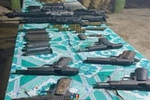 12 gunmen arrested in MagSur, yield loose firearms