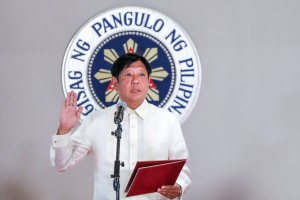 Marcos to media: Lead fight vs. fake news, uphold ethical standards