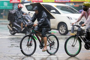 ‘Habagat’ continues to bring isolated rains over Luzon