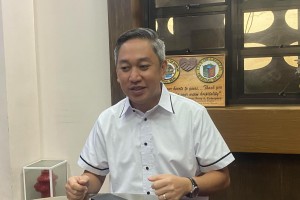 Acting mayor assures Legazpi residents of continuous services