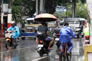 ‘Habagat’ to continue to drench Luzon, Visayas as ‘Igme’ exits PAR