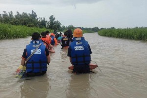 Floods hit 150K Negrenses; 3 LGUs declare state of calamity