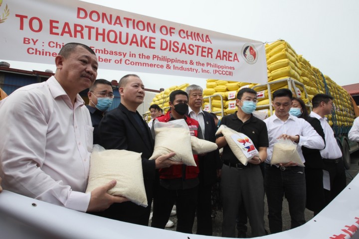 China aid to quake victims