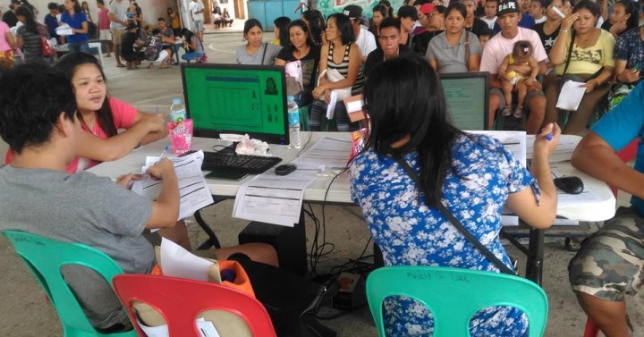 Voter registration resumes in August: Comelec | Philippine ...