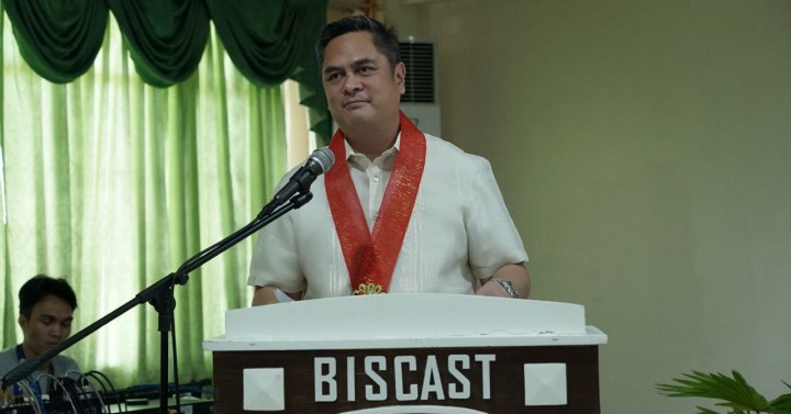 Andanar urges public to be checker of funds misuse thru FOI ...