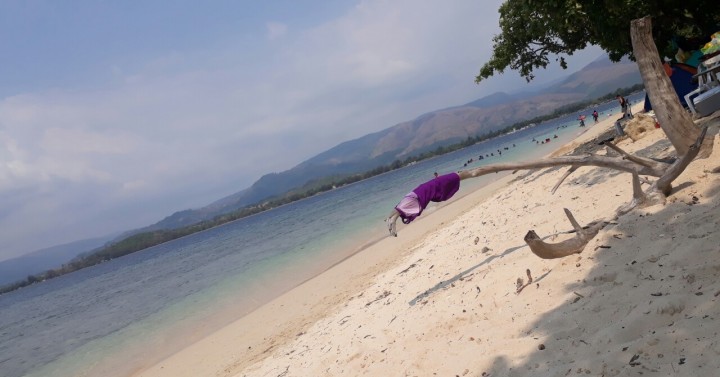 Beyond sands and waters: Pinoys' love for beaches | Philippine News Agency